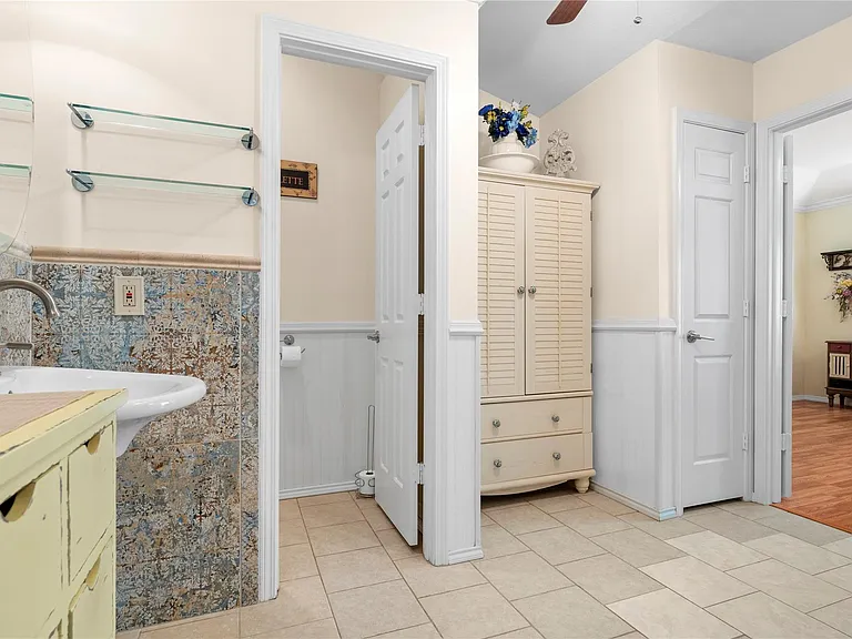1003 Ashby Dr — Photo 20