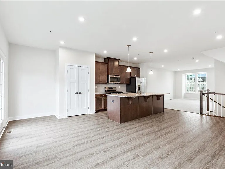 1795 Atlas Dr — Photo 15