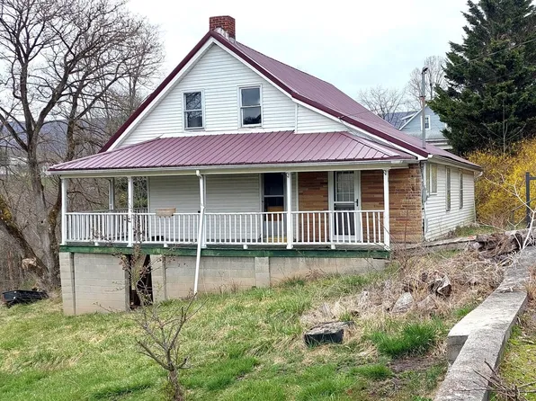 12821 New Row Rd NW, Mount Savage, MD 21545
