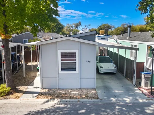 225 El Bosque St #225, San Jose, CA 95134