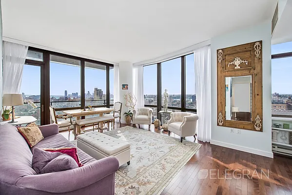 Sold by (Legacy) Elegran | media 1