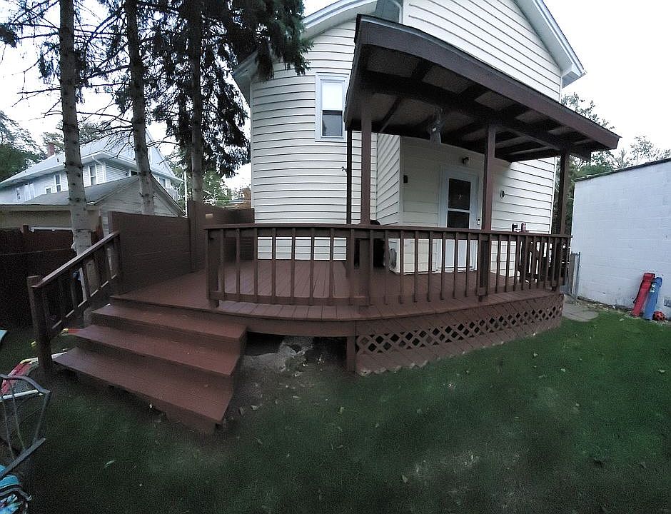 Backyard, new deck