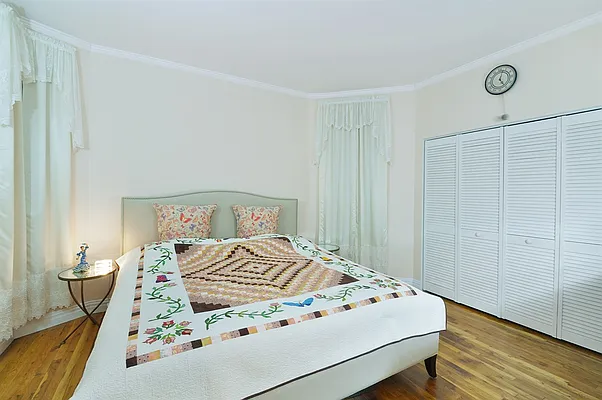 Sold by Corcoran | media 16