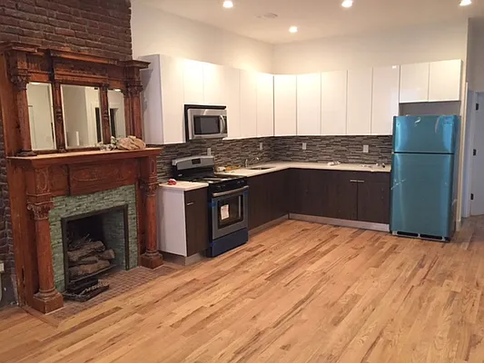 Rented by Lang Realty LLC | media 12