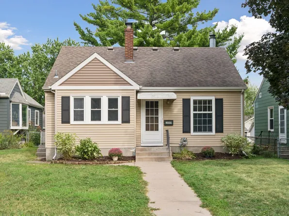 3049 Edgewood Ave S, Saint Louis Park, MN 55426