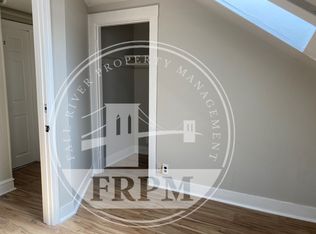 270 4th St APT 11, Fall River, MA 02721