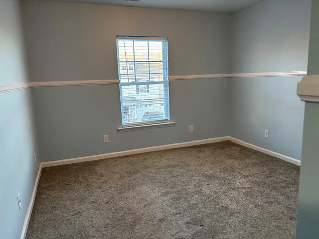 42 Amersham Ln — Photo 13