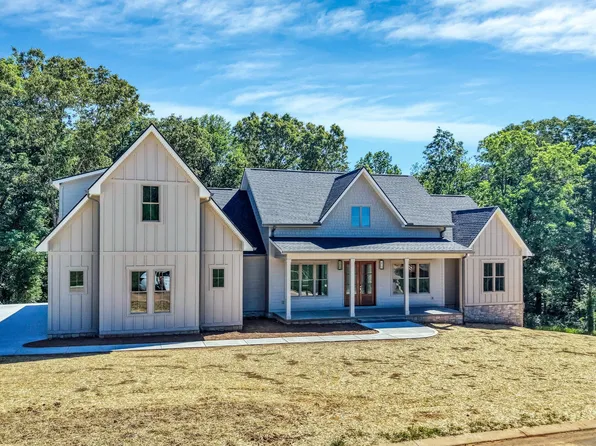 1102 Sophie Dr #85, Greenback, TN 37742