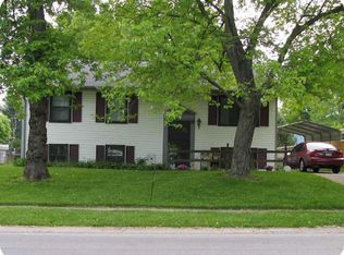 920 S Walton Dr, Plainfield, IN
