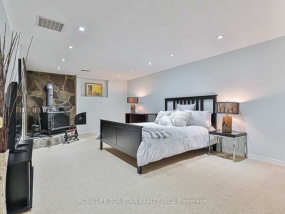 5th image of 209 W Connaught Ave #Basement