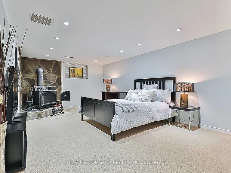 209 W Connaught Ave #BASEMENT — Photo 5