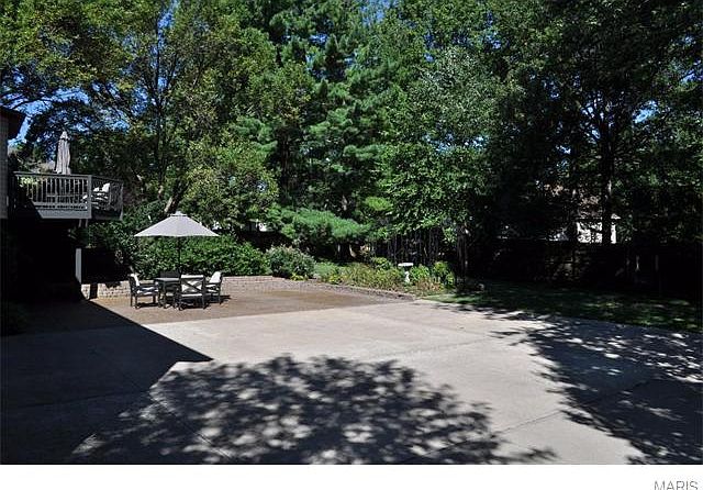 2nd image of 5117 Silver Lake Dr