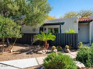 5462 N La Casita Dr, Tucson, AZ 85718