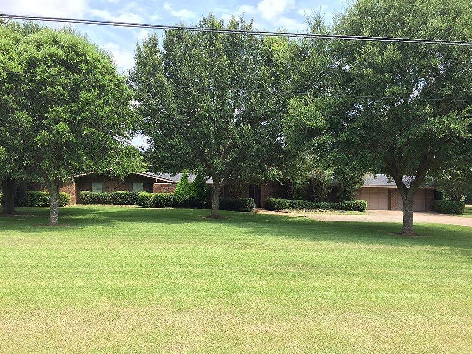 1st image of 514 Cedar Ln