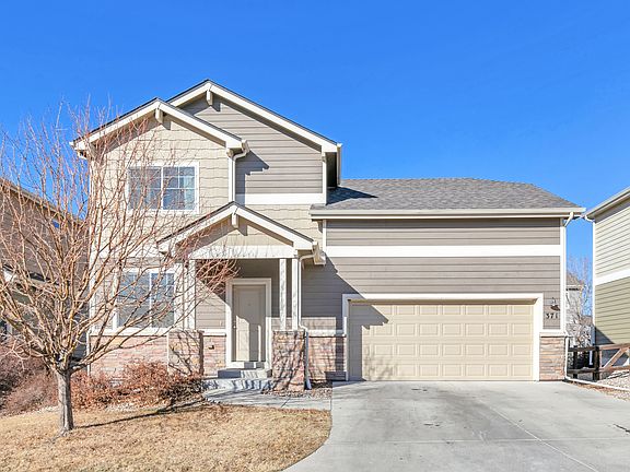3rd image of 371 Kalkaska Ct