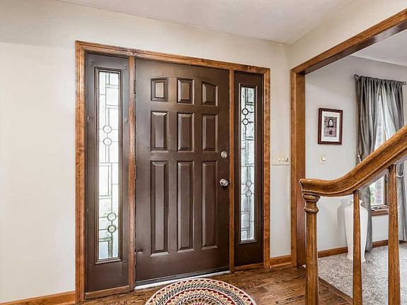 2nd image of 5060 Donegal Cliffs Dr