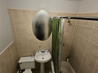 40 Kingsdale St FLOOR 2, Dorchester Center, MA 02124