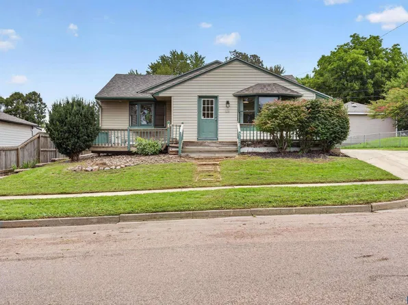 3108 E 19th St, Sioux Falls, SD 57103