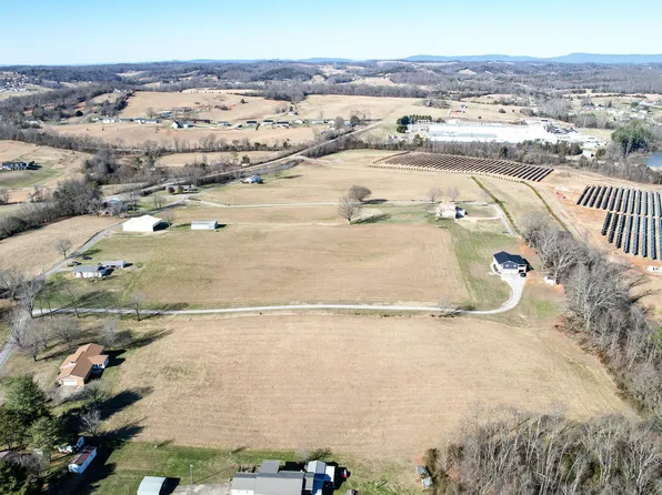 Norton Rd, Greeneville, TN 37745