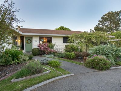 230 Eucalyptus Ave, Petaluma, CA, 94952