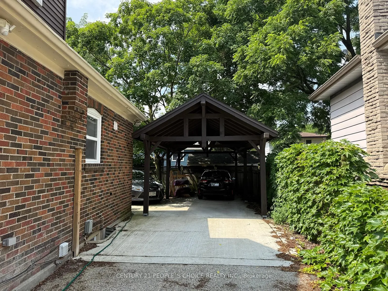 4 bed, $3,999 — Photo 2