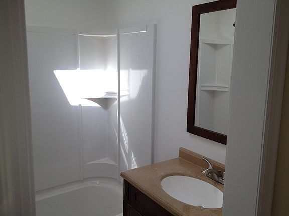 1st floor bathroom