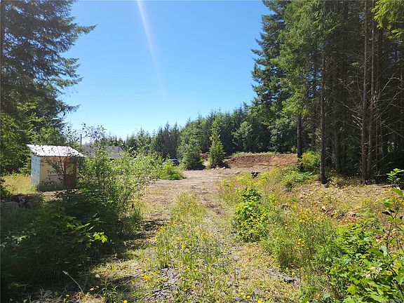 5th image of 1 Timberline Way