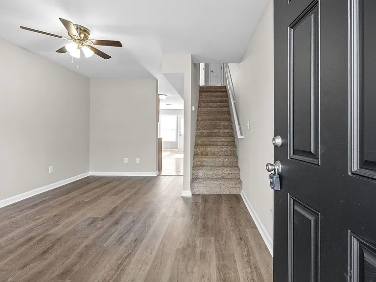 Durrett Drive-65 — Photo 3