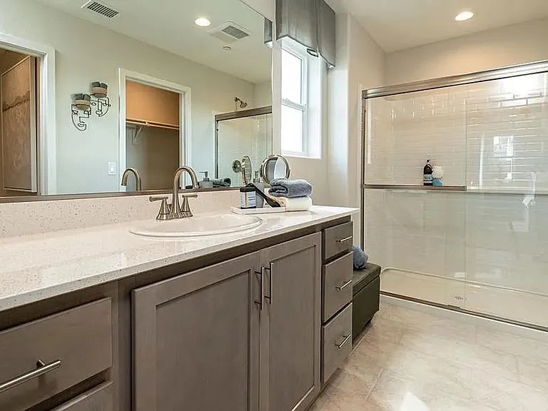 584 McCaffrey Way — Photo 9