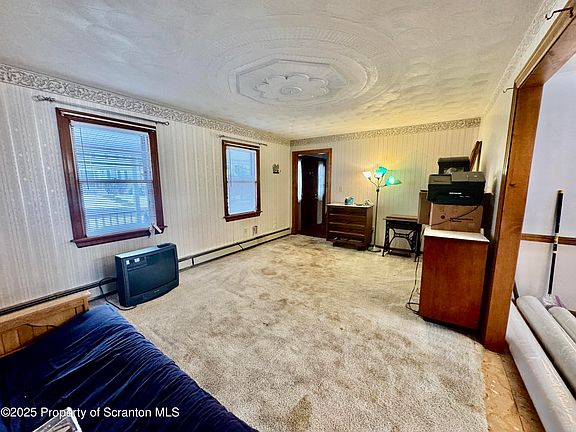 2nd image of 759 Crystal St