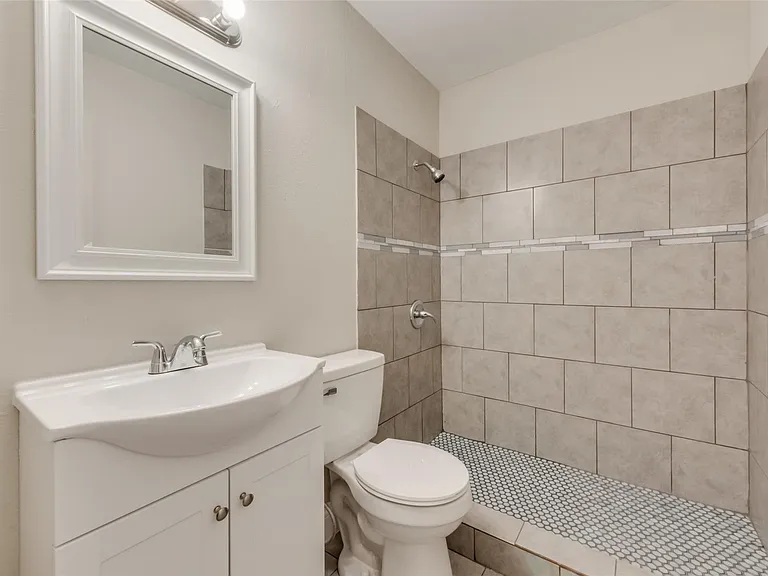3301 Cliffview Dr — Photo 14