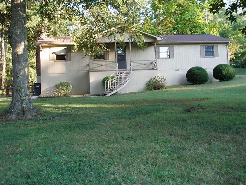 1st image of 2601 Lake Capri Dr