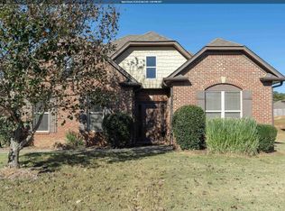 1004 Washington Ct, Moody, AL 35004