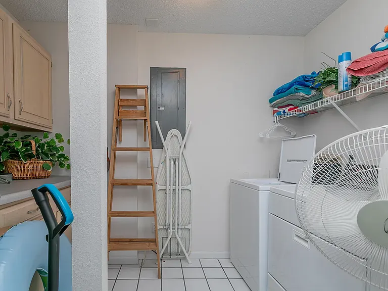 106 Falls Point Dr #8C — Photo 12
