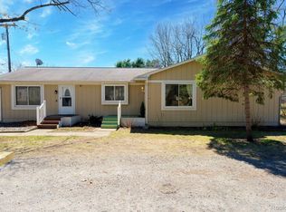 1871 Glengary Rd, Commerce Township, MI 48382