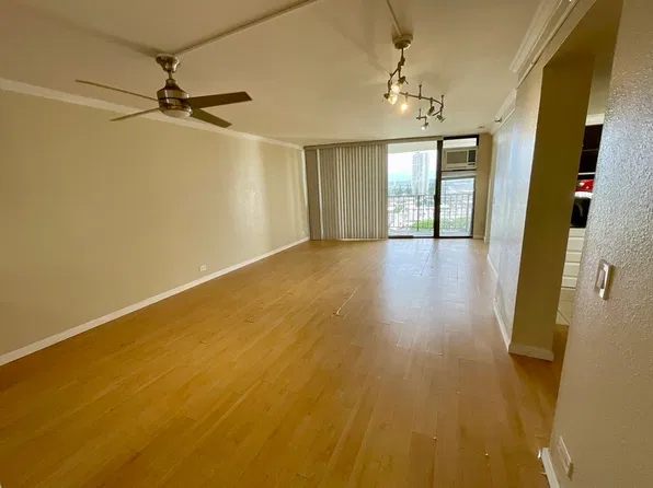 98-351 Koauka Loop APT C1705, Aiea, HI 96701