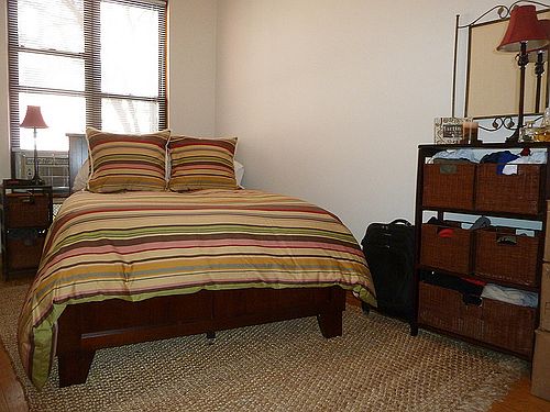 3rd image of 156 W 74th St APT 1B