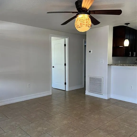 15532 Chamberlain Blvd #A — Photo 7