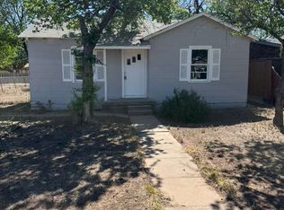 1021 Pryor St, Amarillo, TX 79104