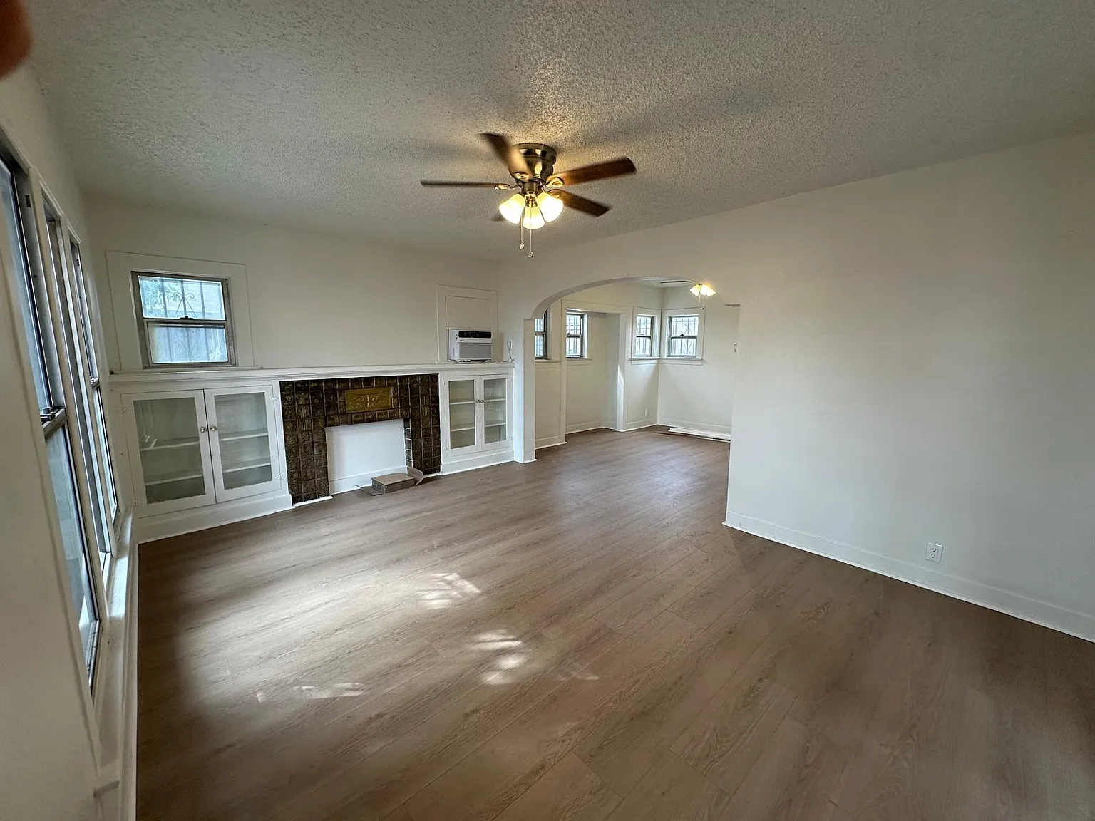 1 bed, 700 sqft, $2,000 — Photo 1