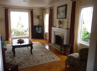 130 Denslowe Dr, San Francisco, CA 94132