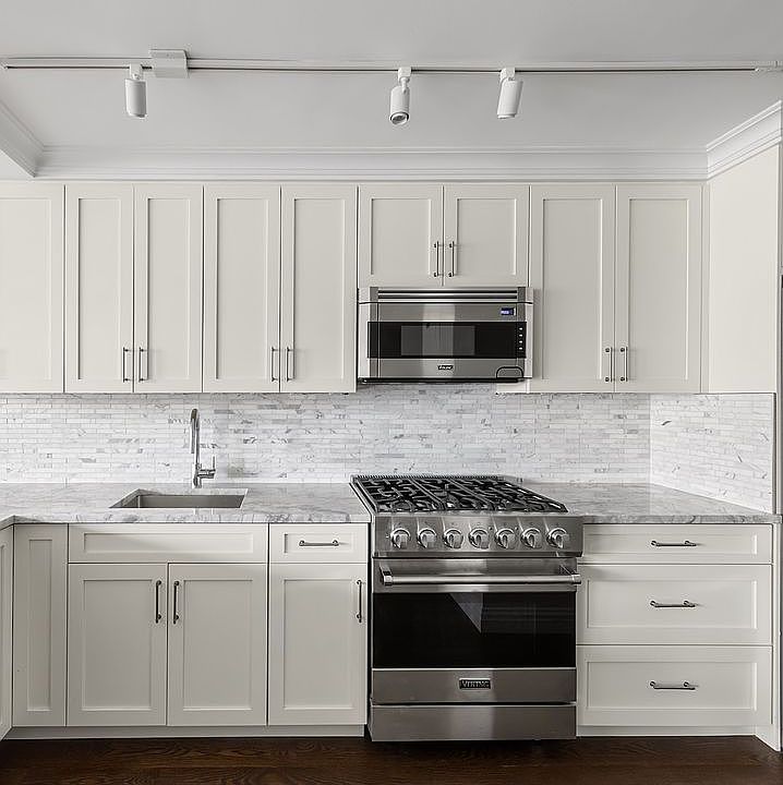 1st image of 625 Main St Unit 413