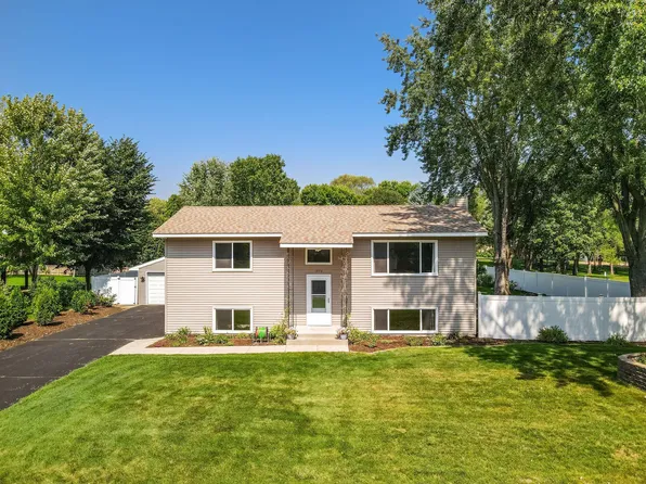 1773 Garden Ln, White Bear Township, MN 55110