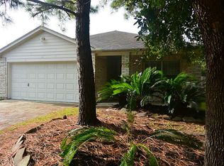 17430 S Summit Canyon Dr, Houston, TX 77095