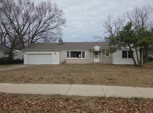 2511 W Mount Vernon St, Springfield, MO 65802