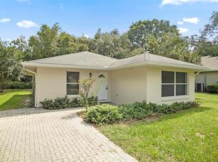 40046 Camphor Rd, Lady Lake, FL 32159