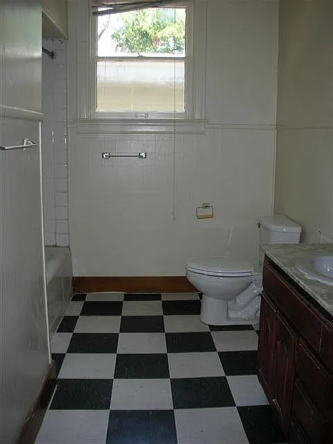 Building Photo - 2800 Whitis Ave #D