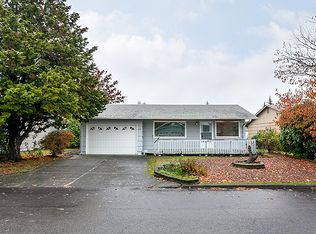 226 W Clackamas Cir, Woodburn, OR