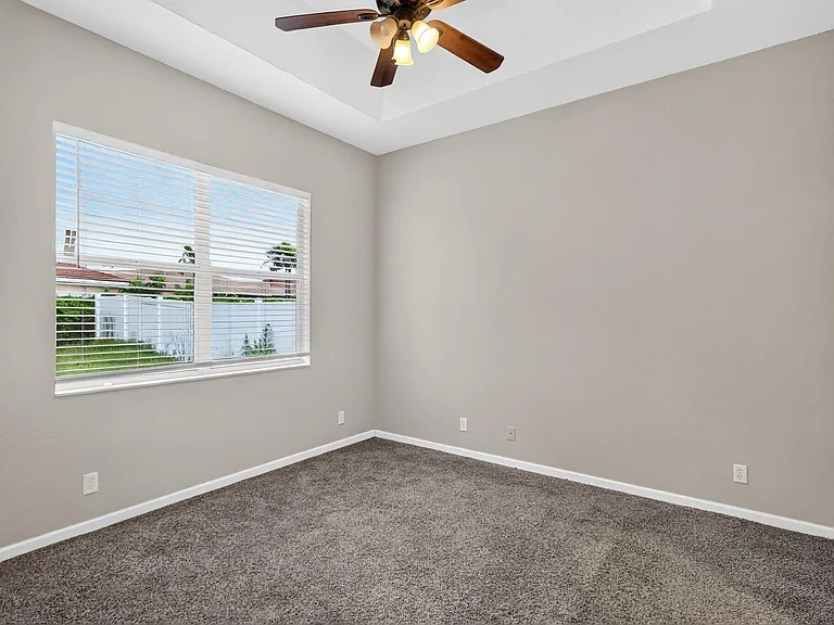6305 Spring Lake Ter — Photo 14