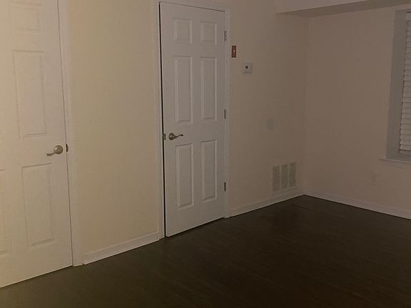 5th image of 20 Fargo Ct